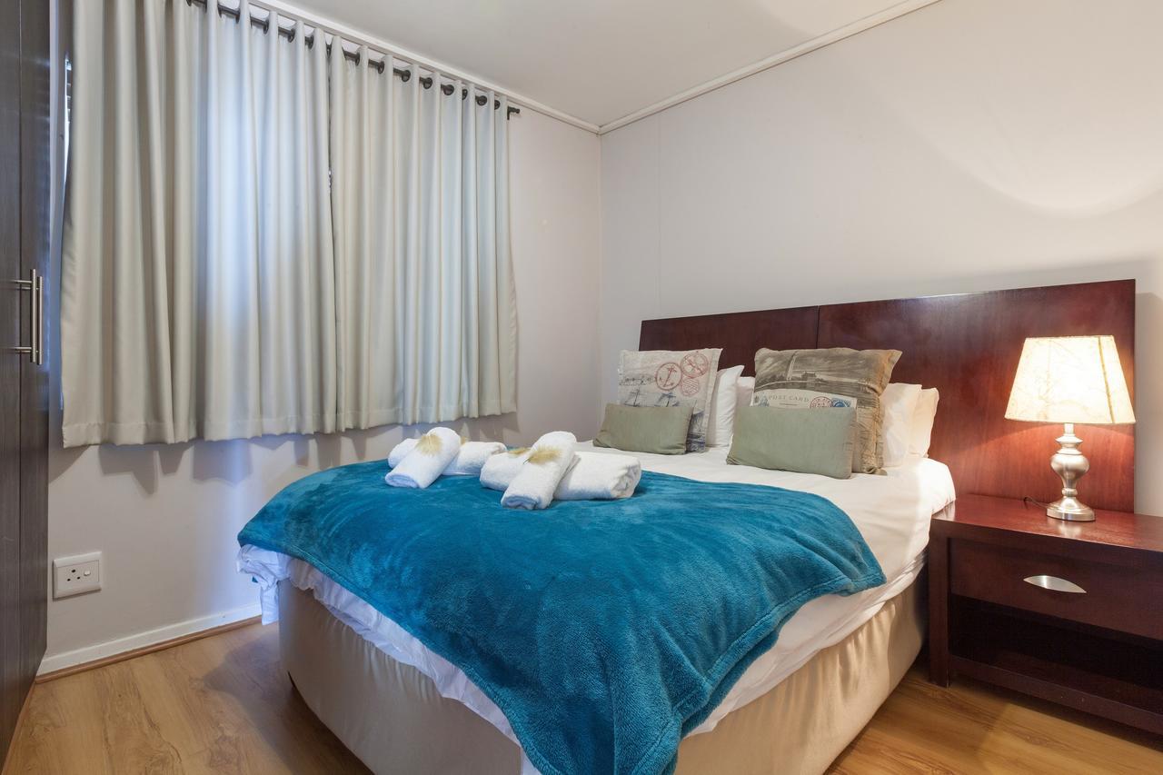 Lagoon 136 By Ctha Cape Town